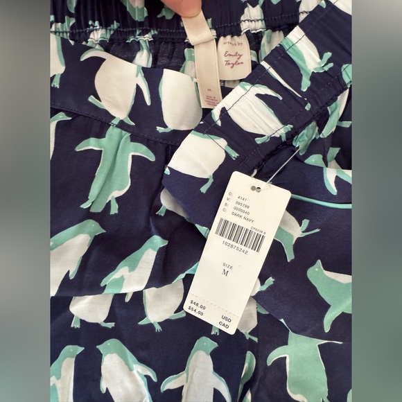 By Anthropologie Silky Patterned Pajama Shorts and Top Set. MSRP $116. Size M - Picture 10 of 17